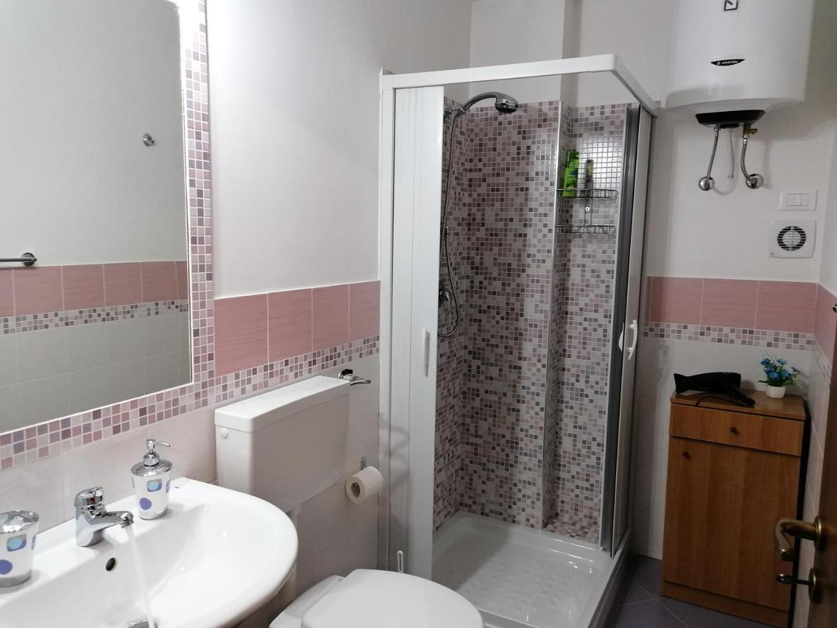 La Casa Di Anita Nel Cuore Di Segesta 칼라타피미 객실 사진