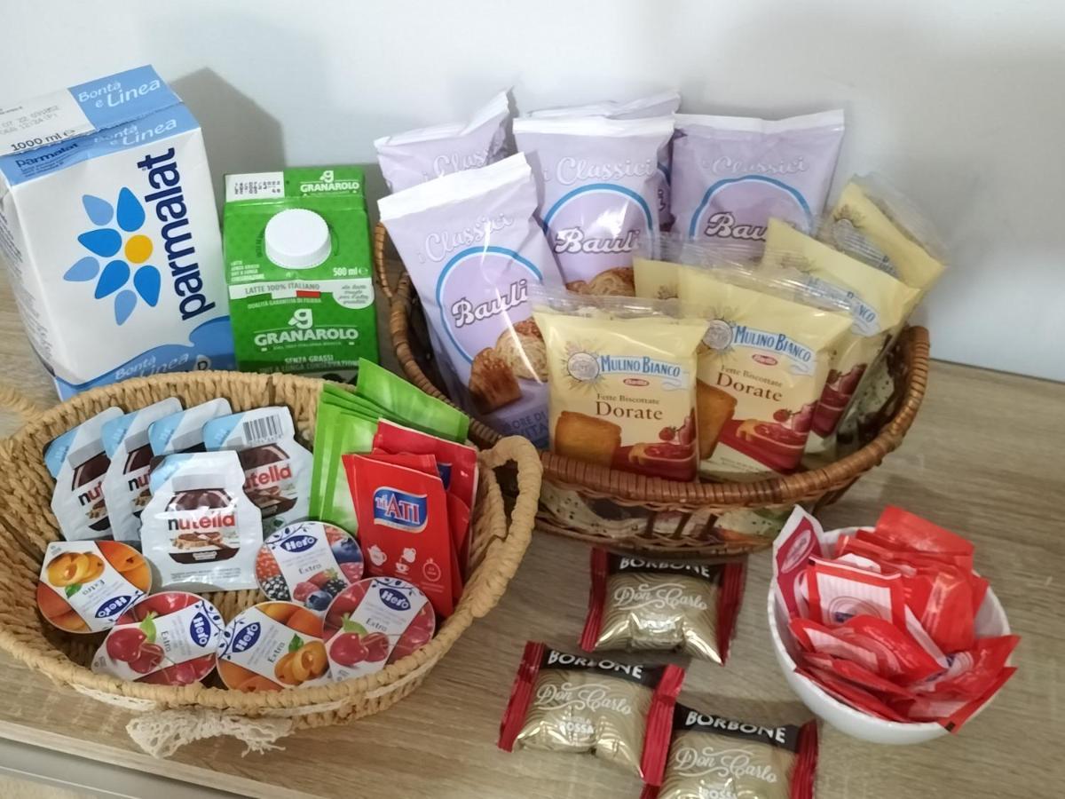 La Casa Di Anita Nel Cuore Di Segesta 칼라타피미 외부 사진